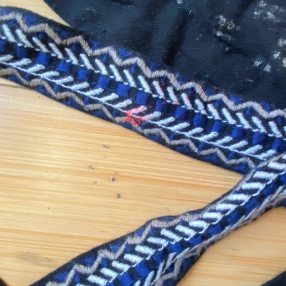 Boho Strappy Back Romper - Picture 5 of 5